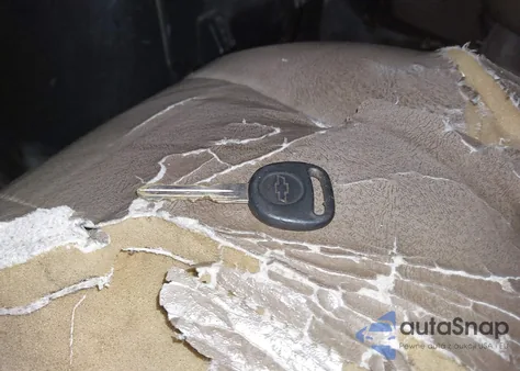 2004 Chevrolet Express from USA, damaged, VIN 1GNFG15X341112316